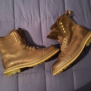 Dr Martens Pier Boots